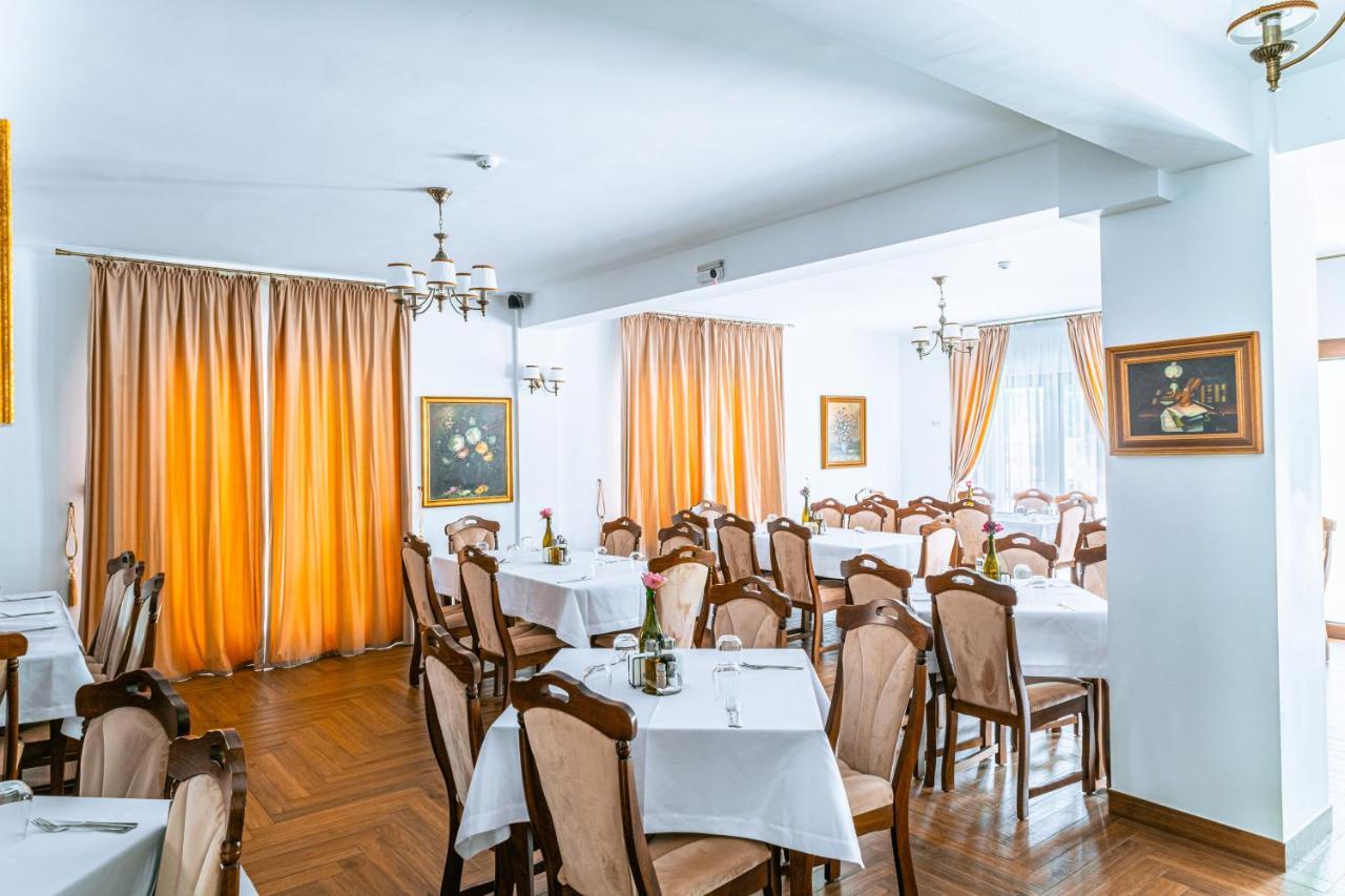Vila Venus Sînmartin 外观 照片