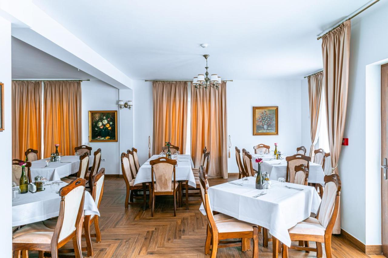 Vila Venus Sînmartin 外观 照片